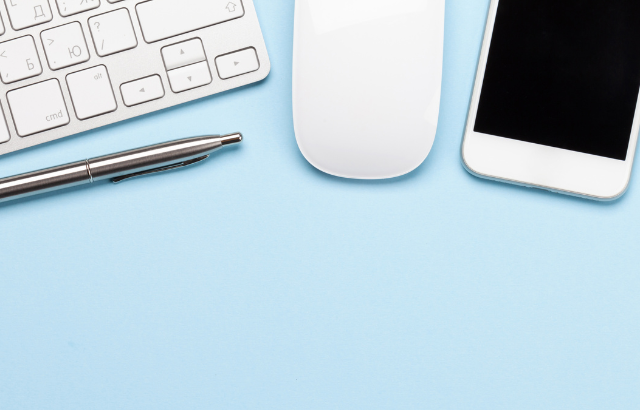 Umowa z klientem WordPress – co powinna zawierać? Kompletny przewodnik dla freelancerów