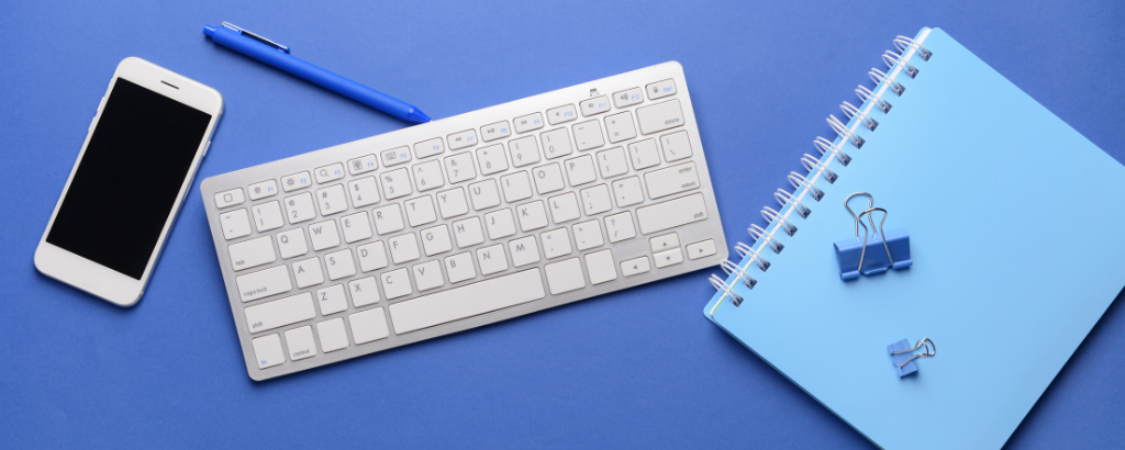 stały dochód freelancer WordPress